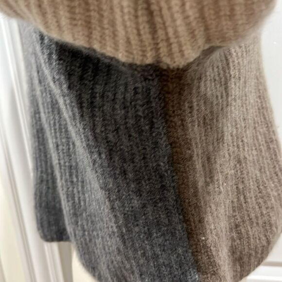 Lord & Taylor 100% Cashmere Boxy Cropped Sweater Neutrals Colorblock Brown Gray - Picture 6 of 14